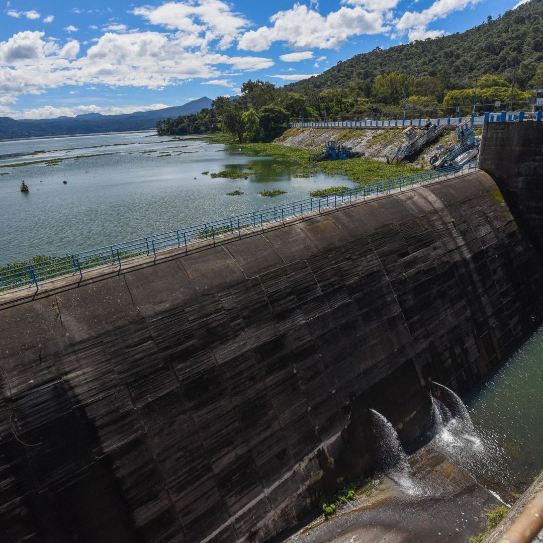 Presa Valle de Bravo del Sistema Cutzamala