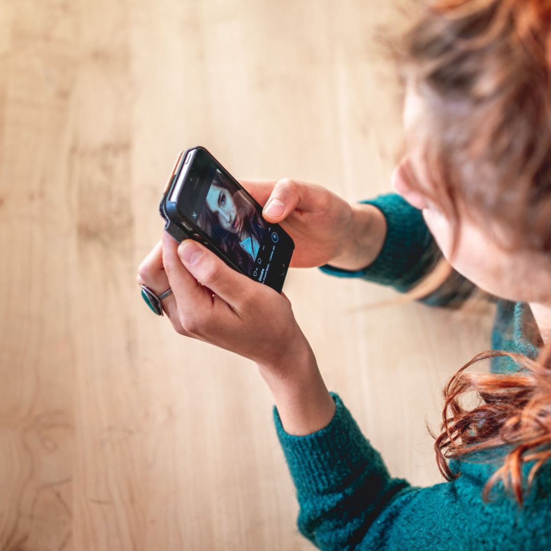 El uso de IA ha facilitado la creación de imágenes y videos falsos