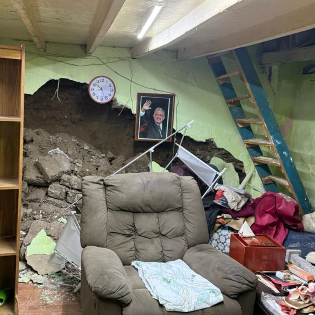 Derrumbe de casa en Peralvillo