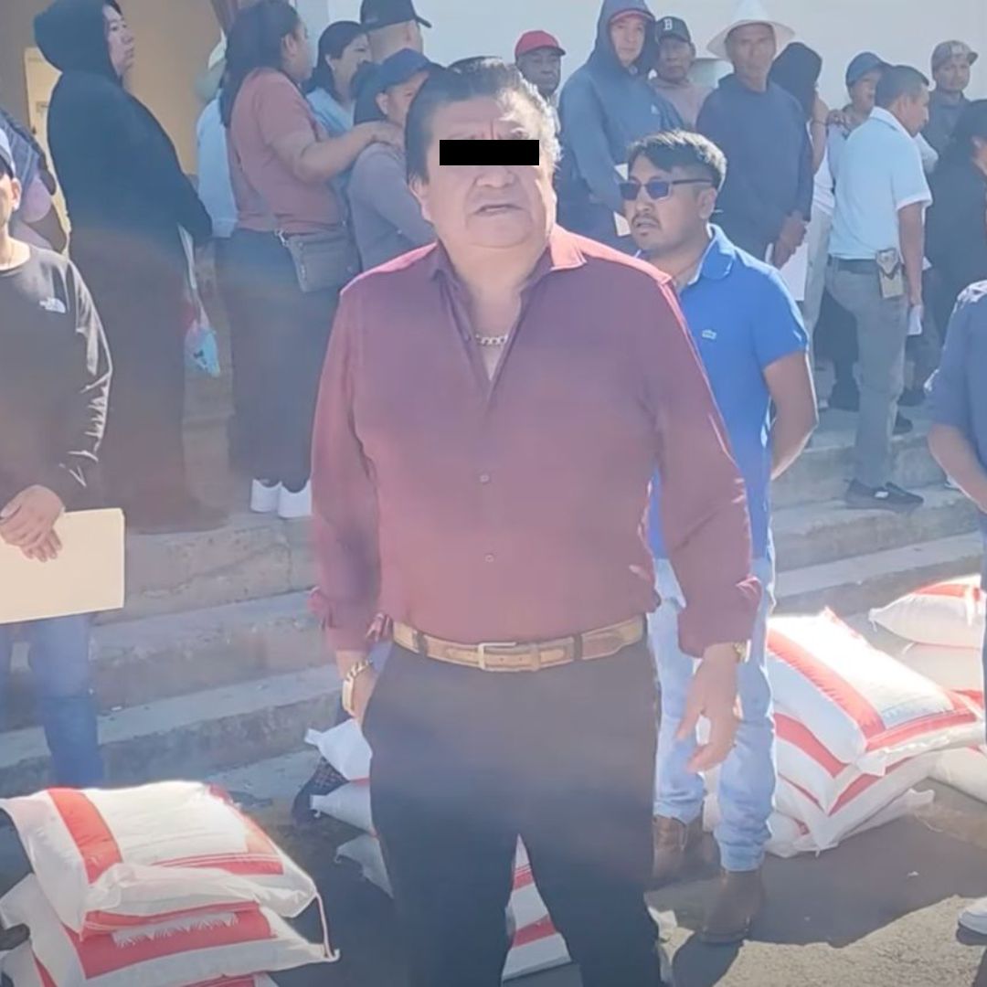 Detenido Juan Pérez Moral Presidente Municipal San Juan Tianguismanalco Puebla