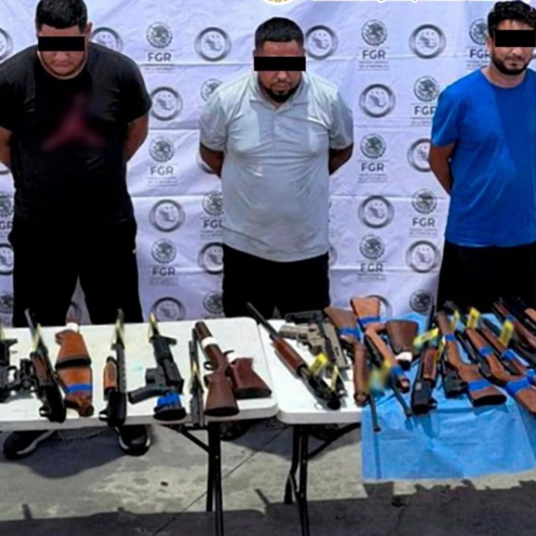 Detenidos por la FGR con arsenal de EUA en Nuevo León
