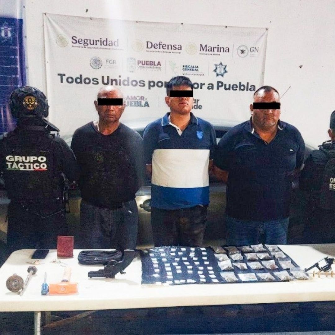 Detenidos Tres Asaltantes Tiendas de Conveniencia Colonia Los Álamos Amozoc Puebla