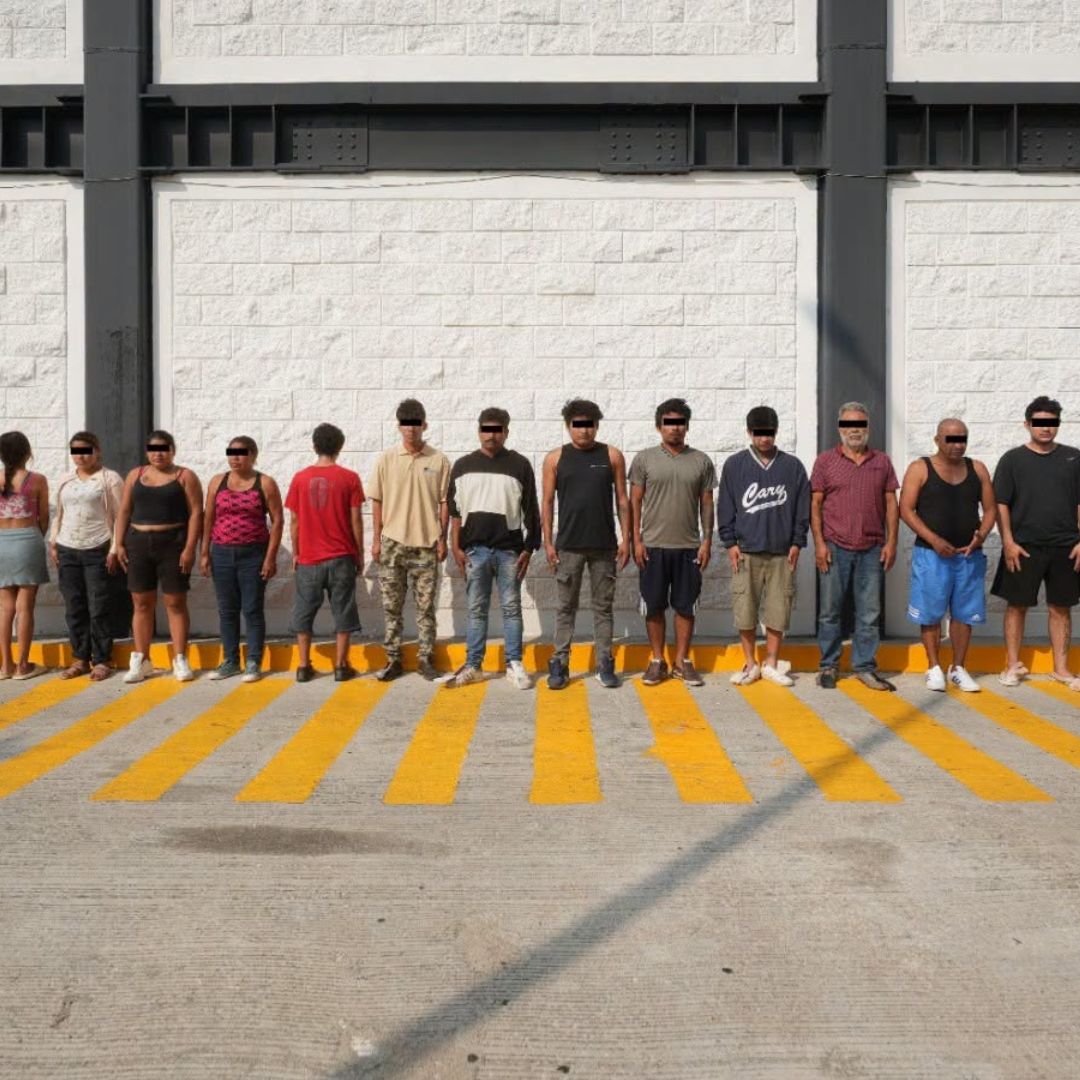 La Fiscalía de Justicia de Chiapas desplegó un operativo y detuvo a 15 personas.