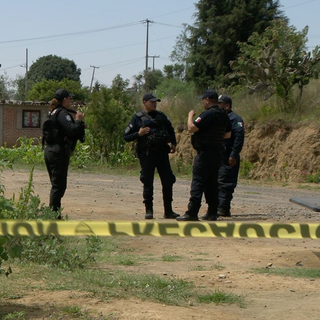 Buscan restos humanos en Coronango tras captura de dos hombres.