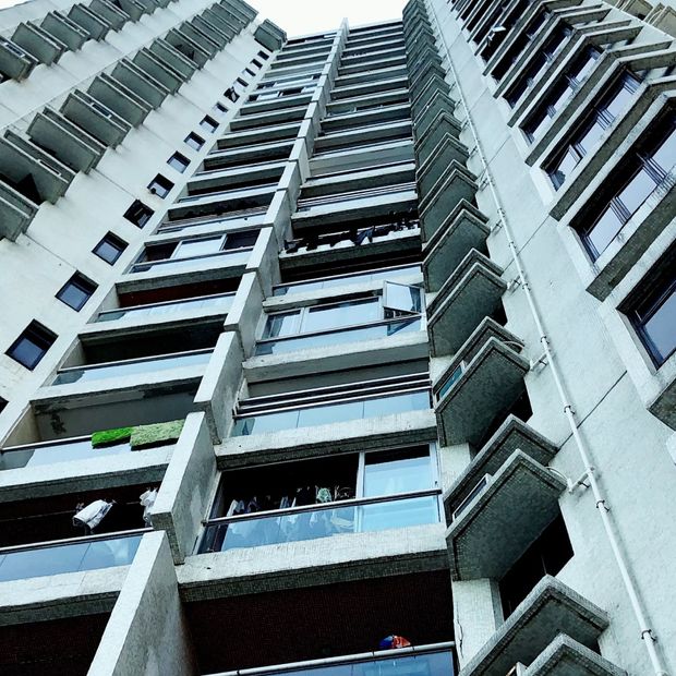 Edificio de departamentos.
