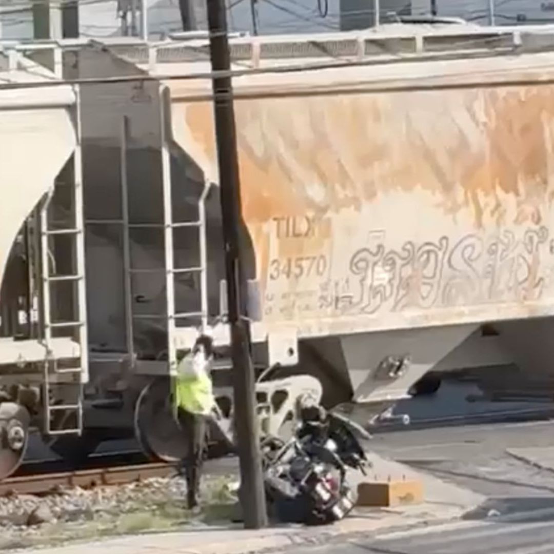 Tren embiste motocicleta de tránsito