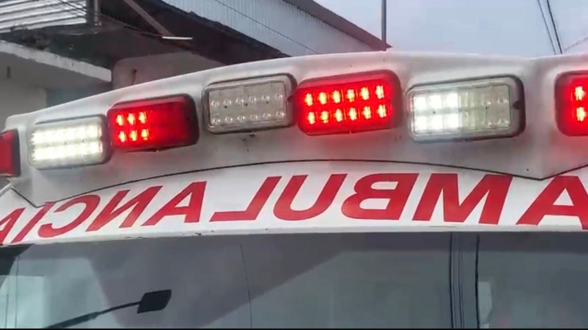 Empleado de Palacio Municipal de Nogales Termina Lesionado tras Caer Elevador en Funcionamiento