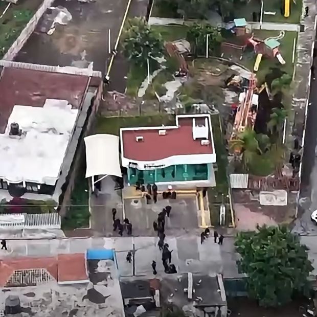 Enfrentamiento Riña Policías Vecinos Pozo Agua Unidad Deportiva Pavigi San Miguel Xoxtla Puebla
