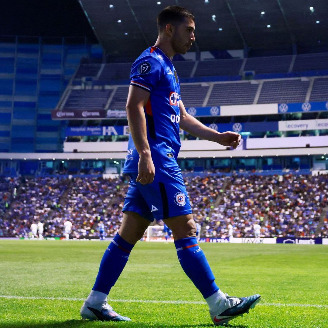 Erik Lira, del Cruz Azul, se ganó un lugar en la Selección Mexicana y jugará el Mundial 2026. Foto: Reuters