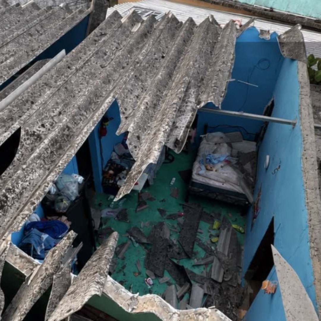 Explosión por tanque de gas deja dos heridos en Nanchital, Veracruz.