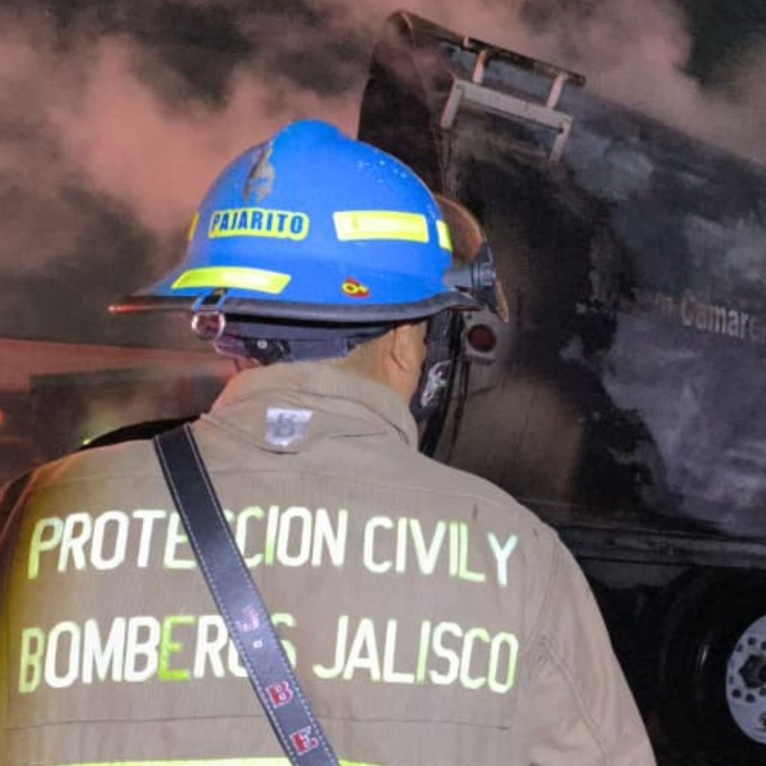 Pipa explota en Jalisco