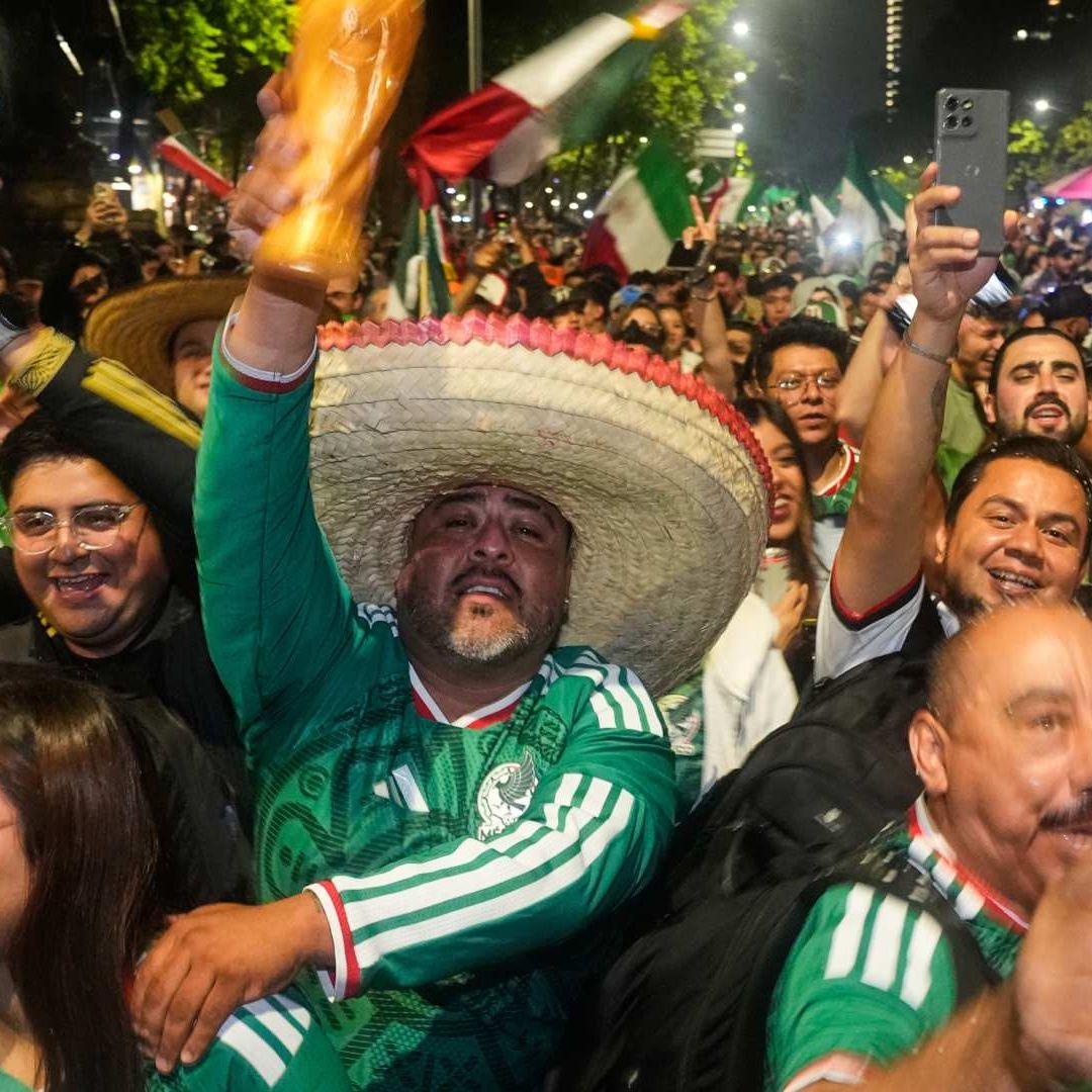 Festejos por triunfo de la Selección Mexicana