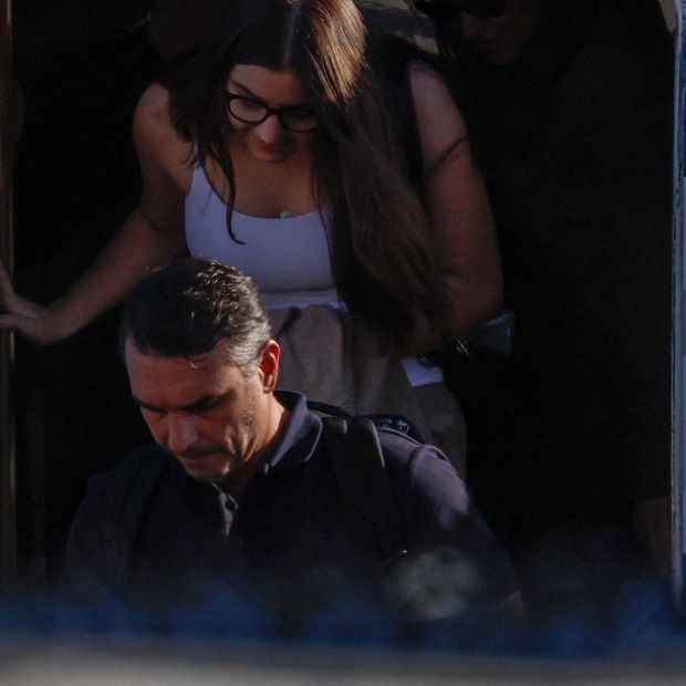 Flávio Bolsonaro llega a Miami y dice haber sido víctima de fraude electoral
