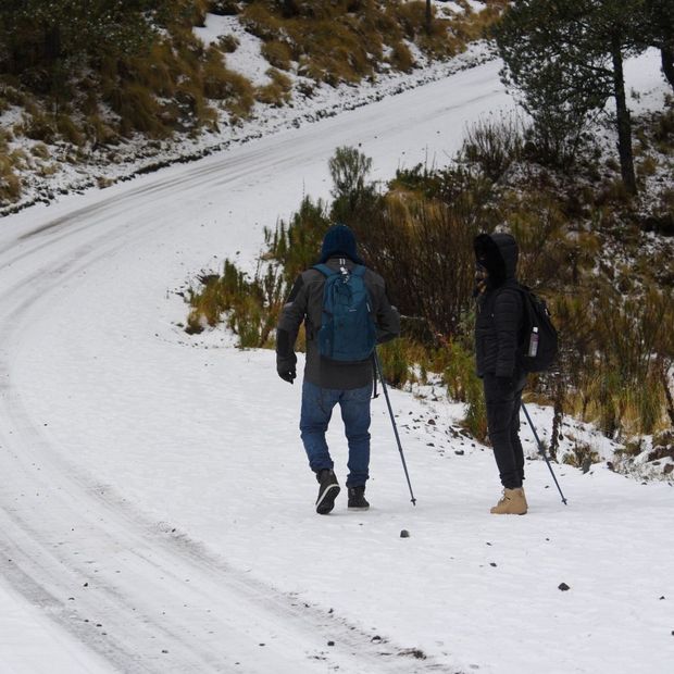 Turistas en el Nevado de Toluca