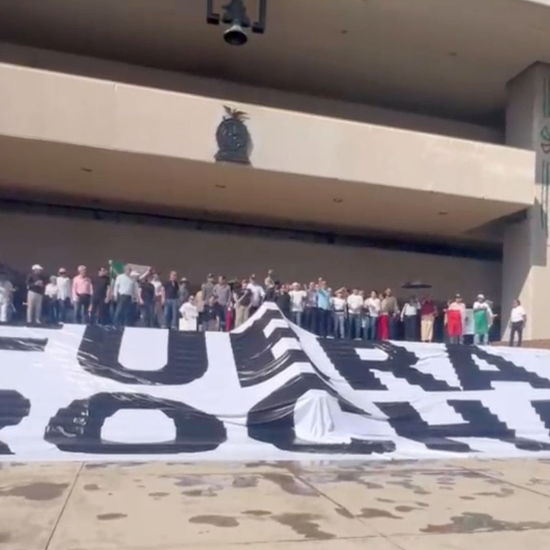 Manifestación contra Rubén Rocha Moya
