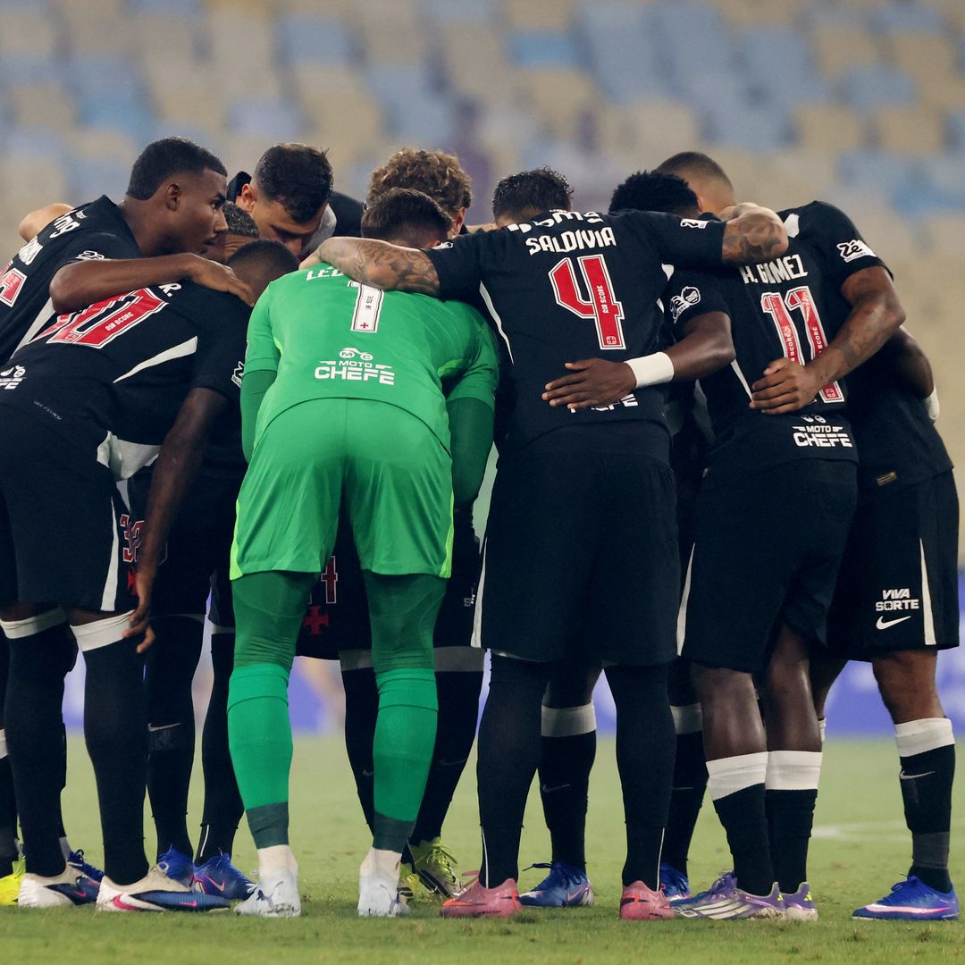 Jugadores del club Vasco da Gama de Brasil