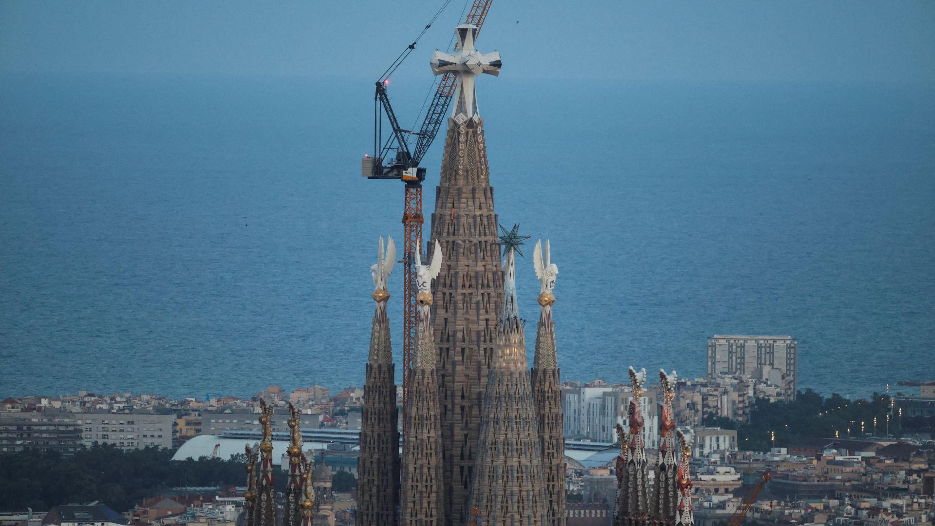 Torre de Jesús de la Basílica de la Sagrada Familia