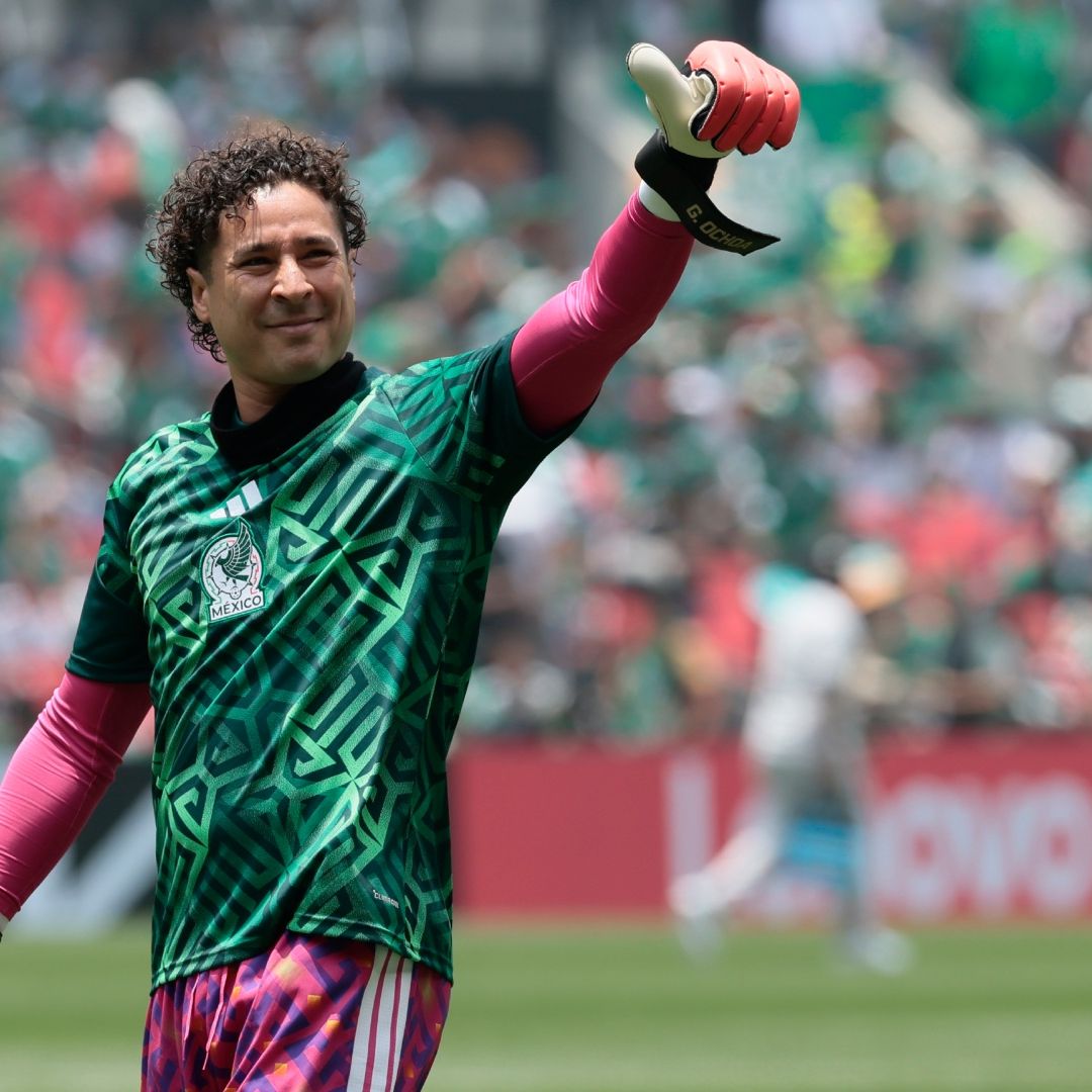 Guillermo Ochoa Llora con Final de Su Carrera y Carta de su Hija