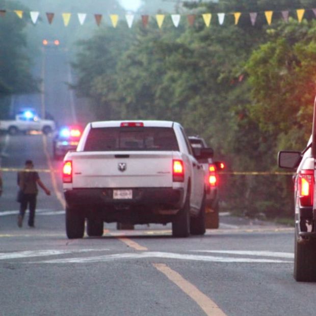 Localizan restos abandonados en carretera del norte de Veracruz