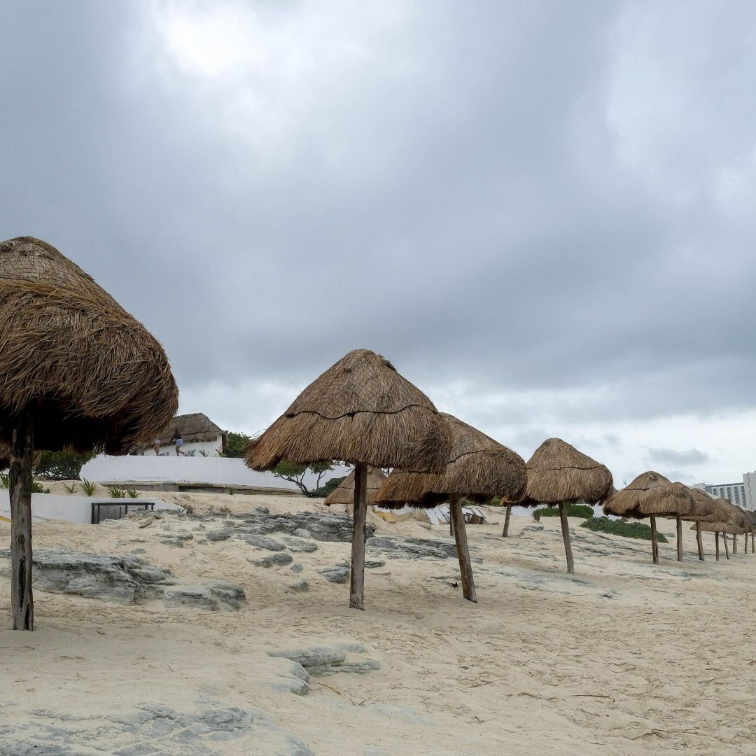 Cielo nublado y vientos en Quintana Roo por tormenta Helene en septiembre 2024. Foto: Cuartoscuro | Archivo
