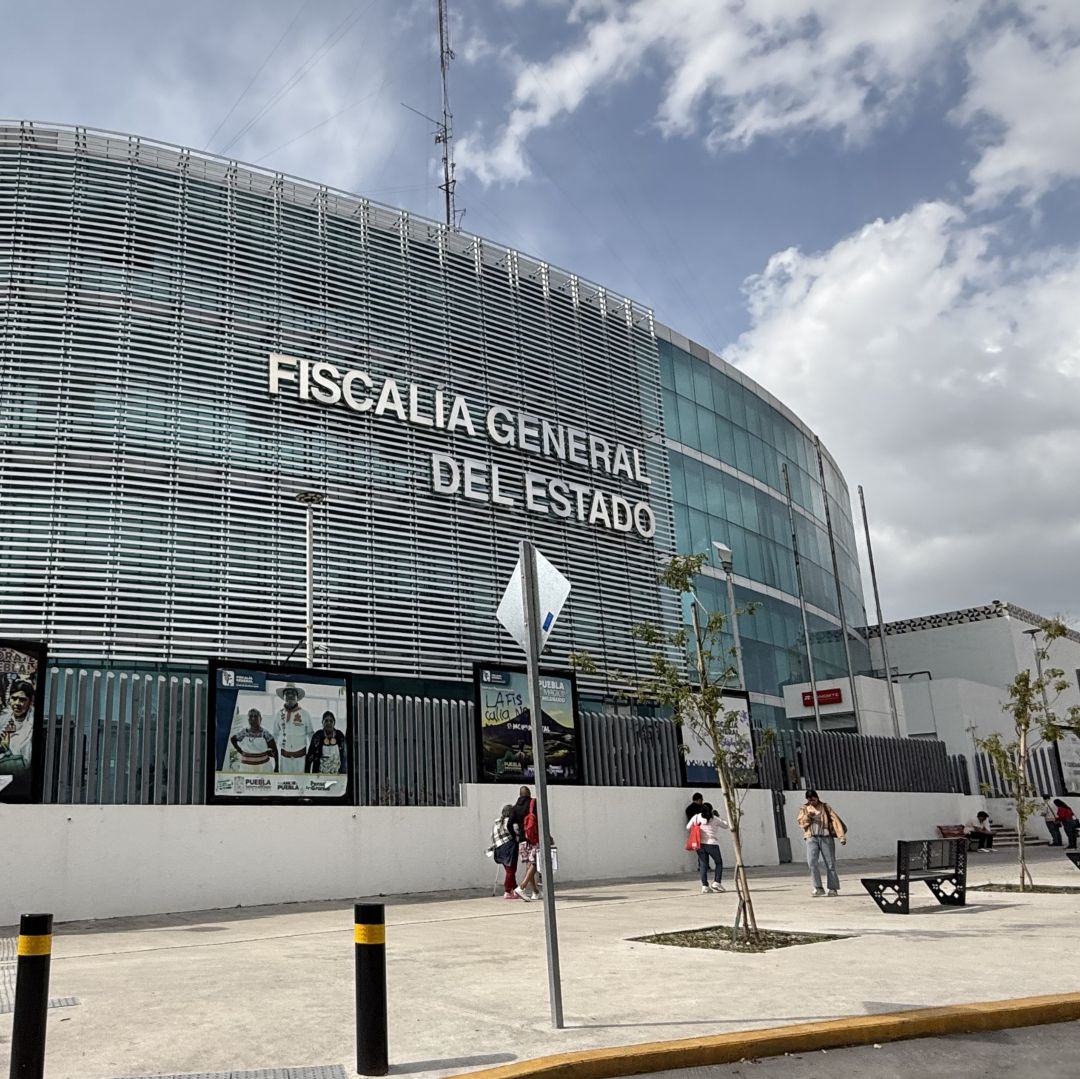 Heladería funcionaba como punto de venta de narcóticos en Puebla.