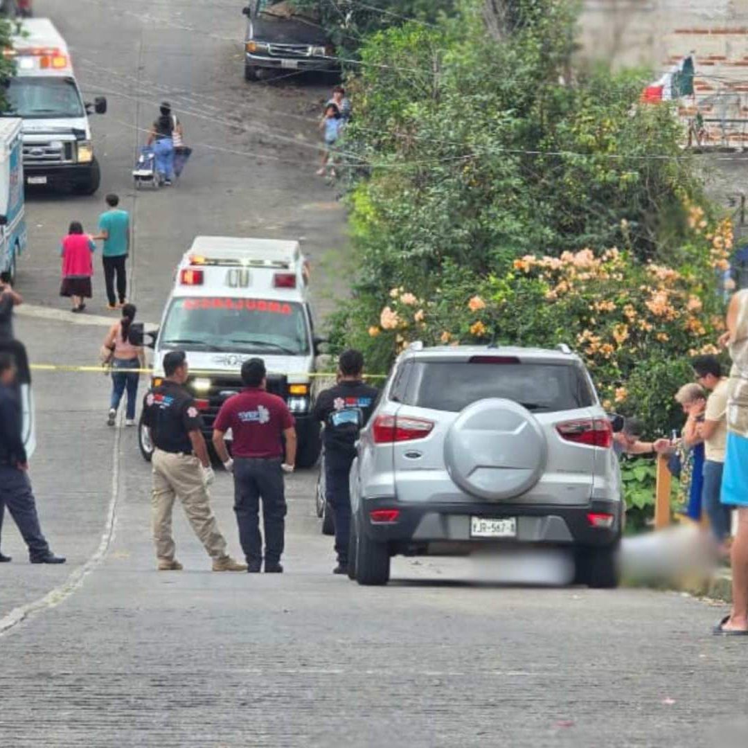 Hombre de 35 años muere al caer de azotea en Xalapa