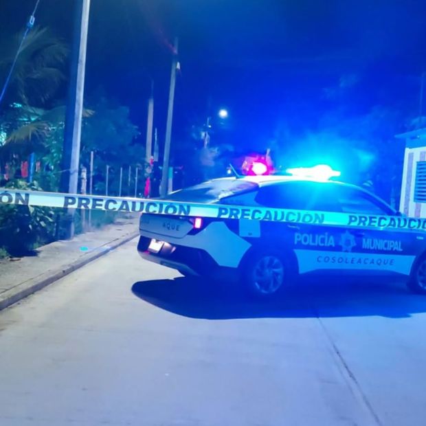Ataque a balazos en bar de Cosoleacaque deja un herido