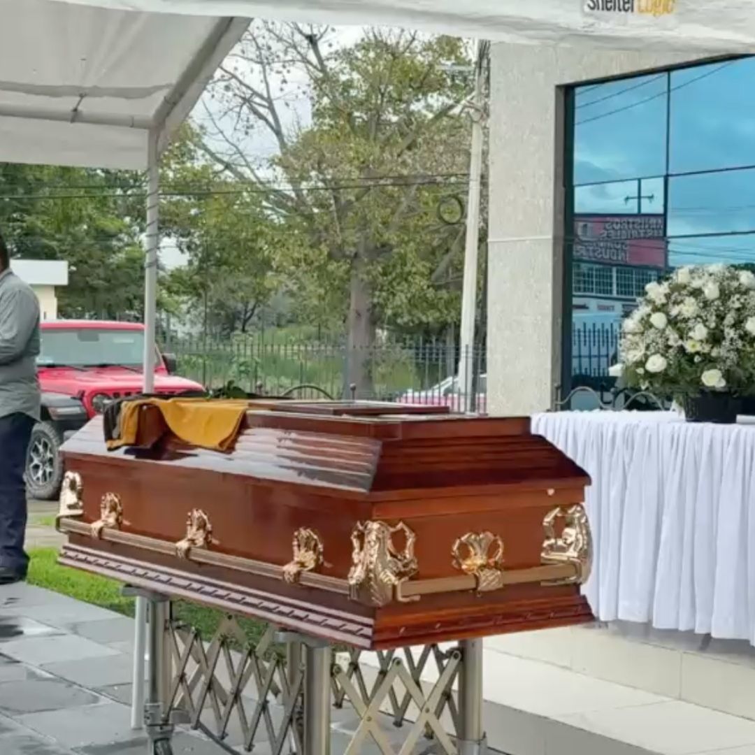 Homenaje cuerpo presente