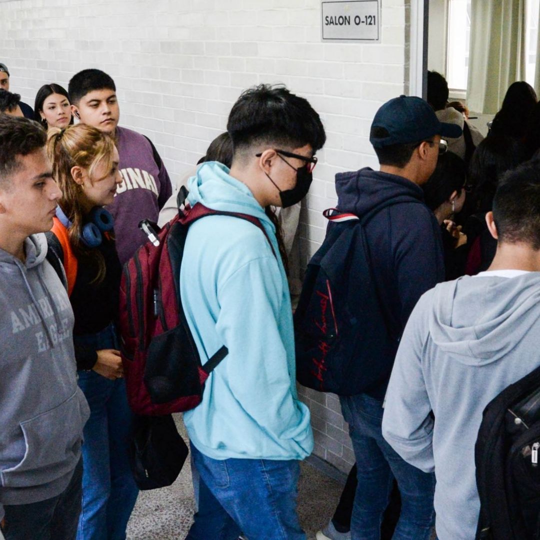 Hoy hay regreso a clases qué alumnos entra este lunes 17 de agosto 2026 en México y a qué hora