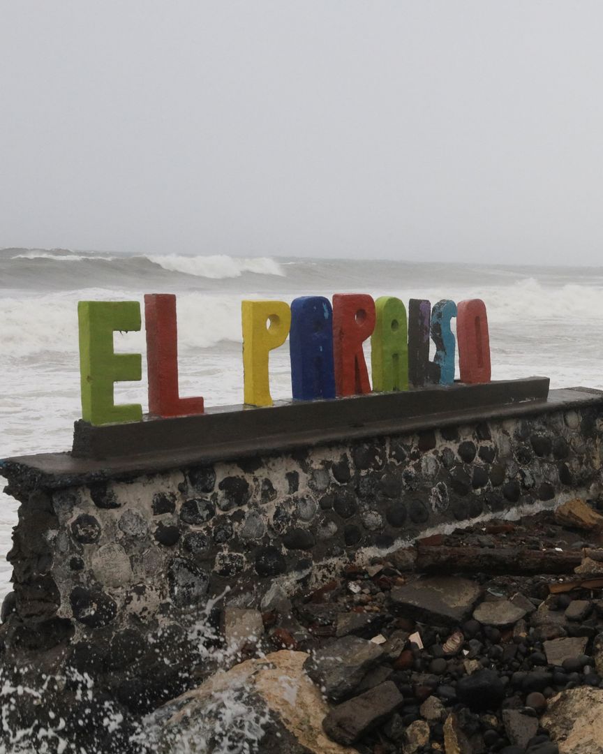 Efectos del huracán Polo en Colima