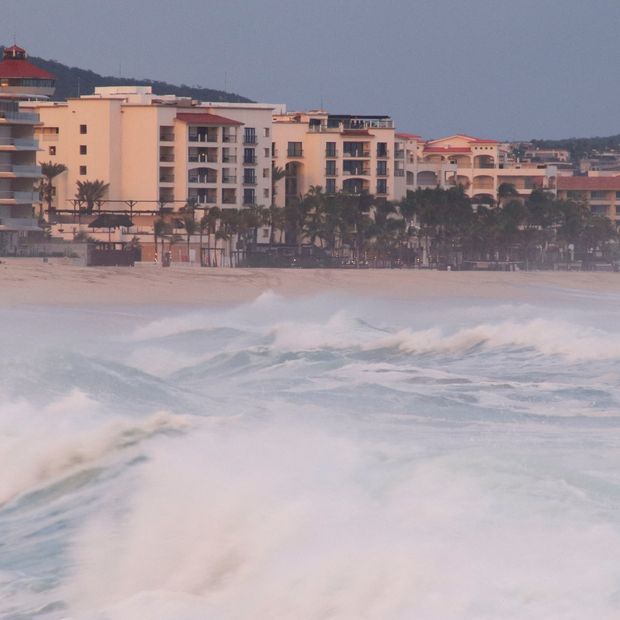 Efectos del huracán Rachel en Playa Costa Azul, en Baja California Sur