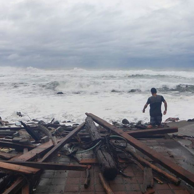 Daños por huracán Simon en Colima