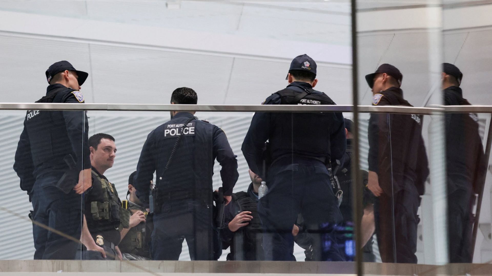 ICE Detiene 48 Migrantes en Carolina del Sur por Identidad Falsa
