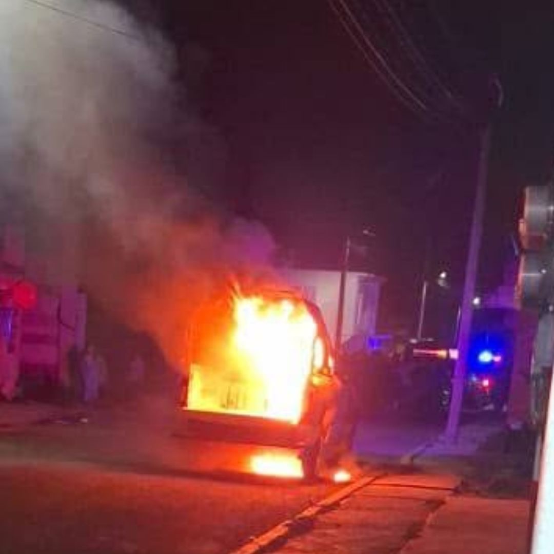 Mujer atropellada por patrulla en San Lorenzo Chiautzingo.