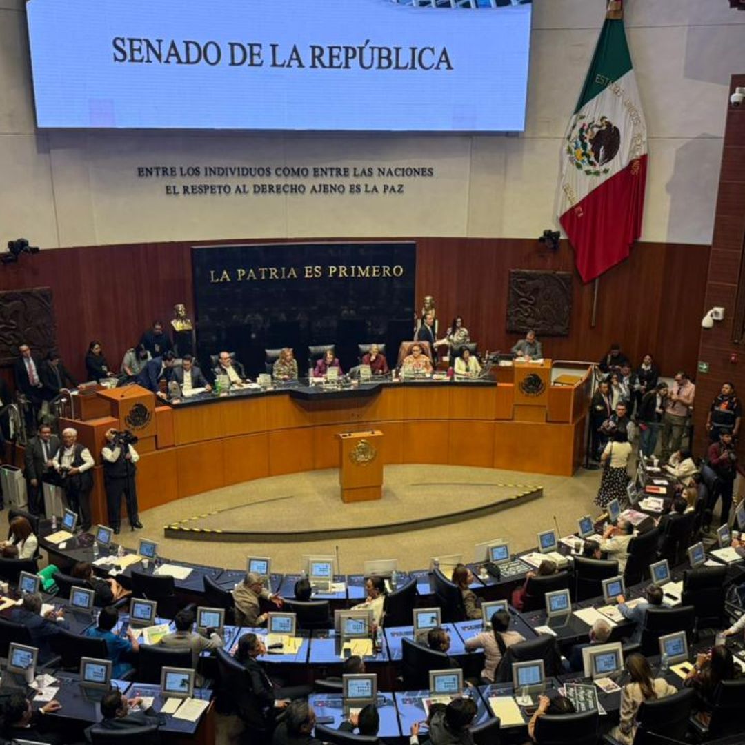 Sesión extraordinaria en el Senado