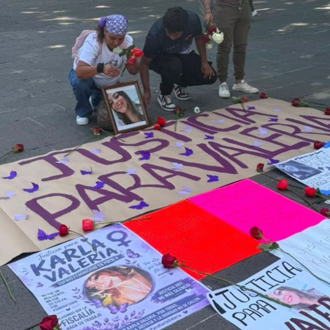 Manifestación por muerte de Karla Valeria en Puebla.