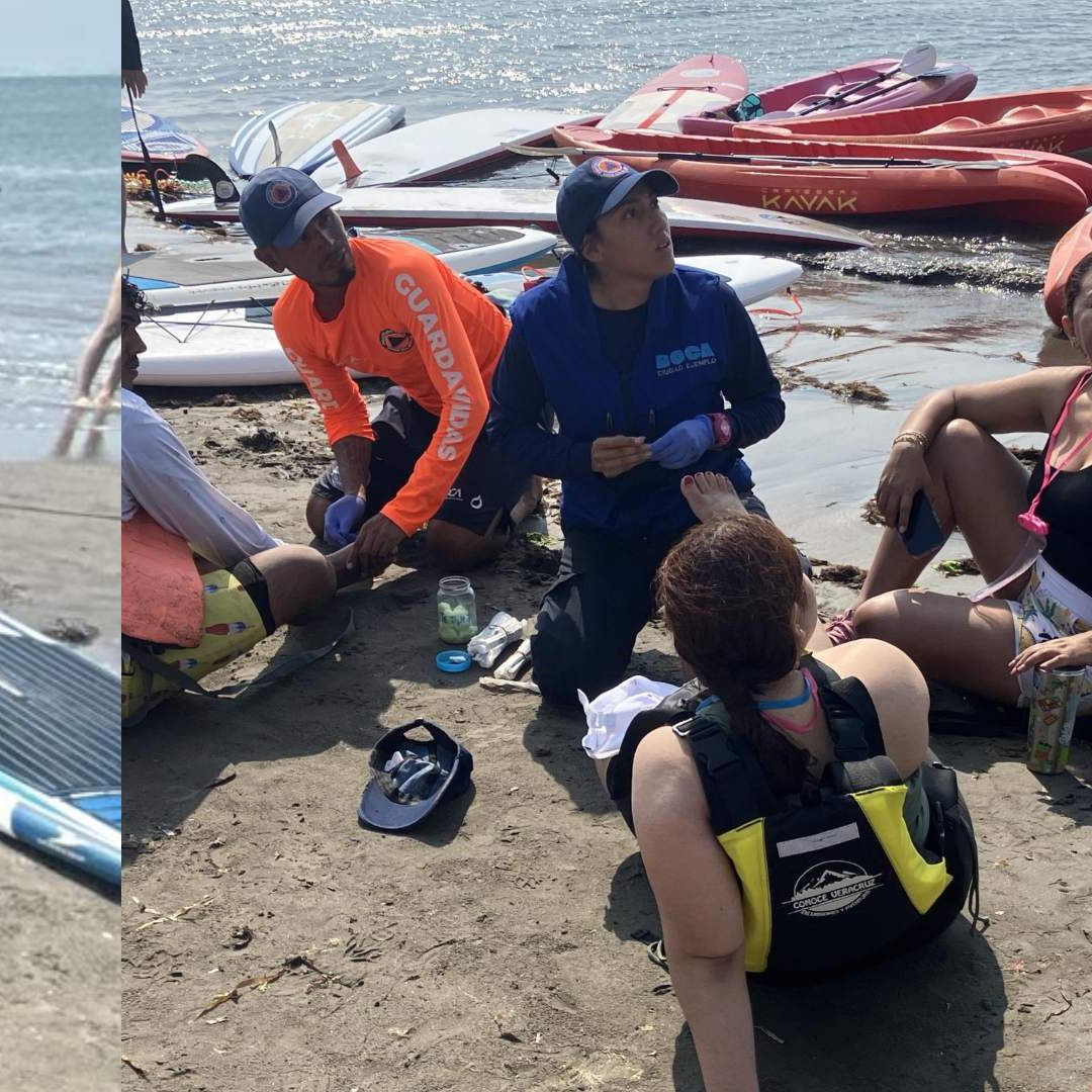 Kayakistas varados