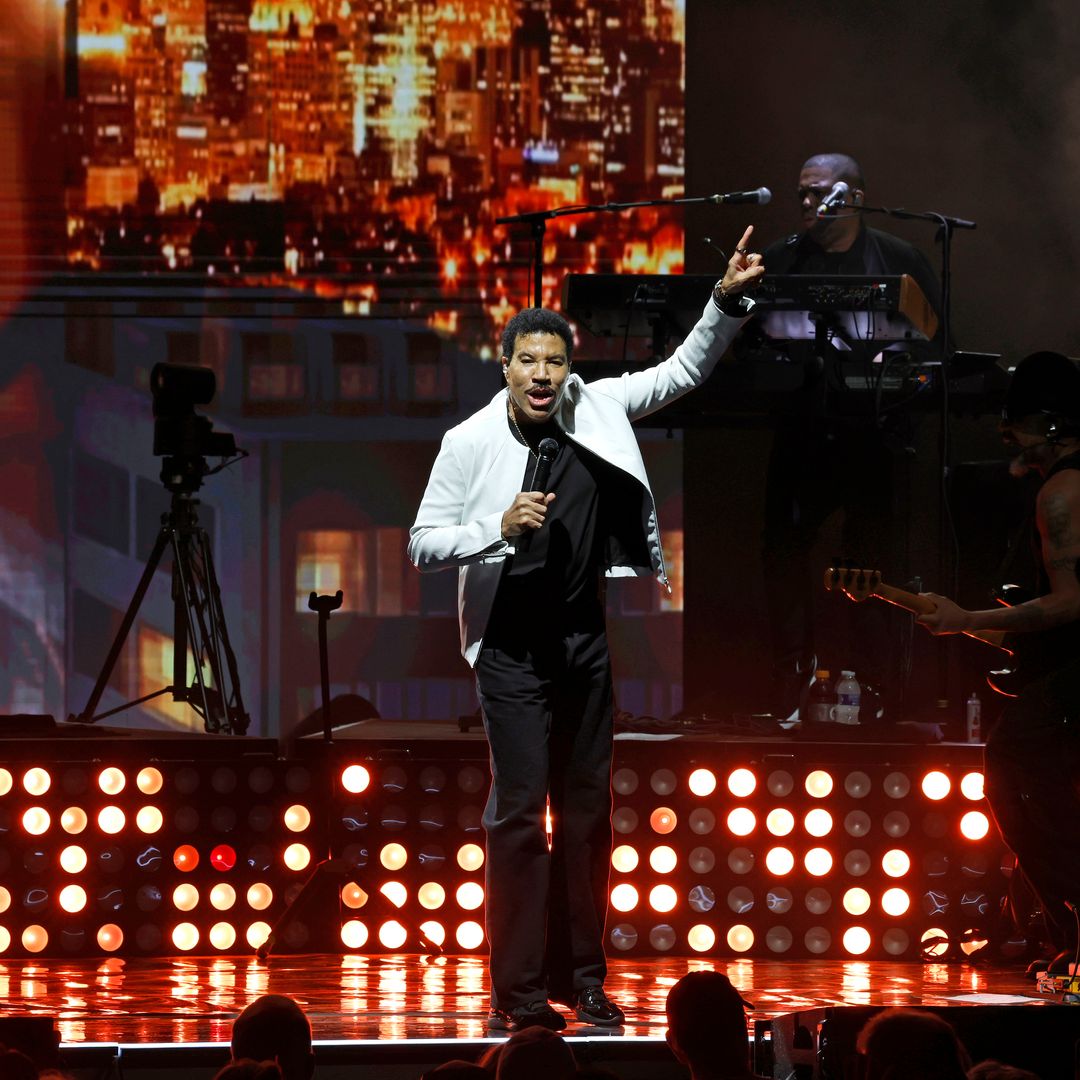 lionel-richie-hospitalizado-colapso-escenario-gira-2026