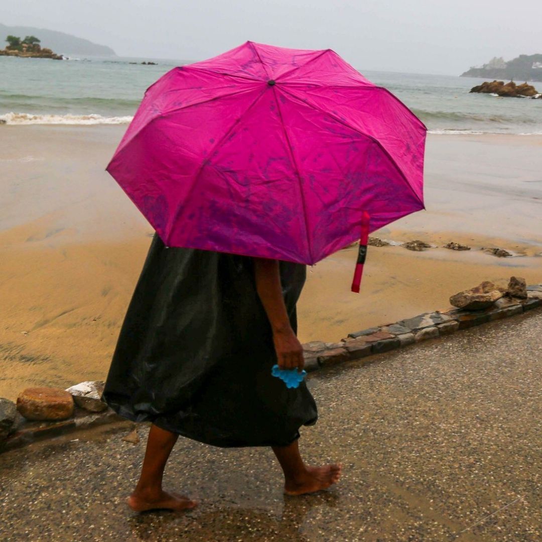 Lluvia en Acapulco por la tormenta Boris