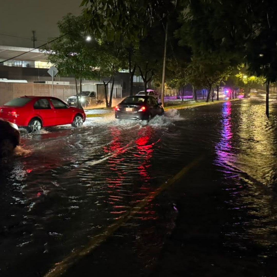 Lluvias Hoy en CDMX y Edomex: Afectaciones por Tormenta Eléctrica y Rachas de Viento