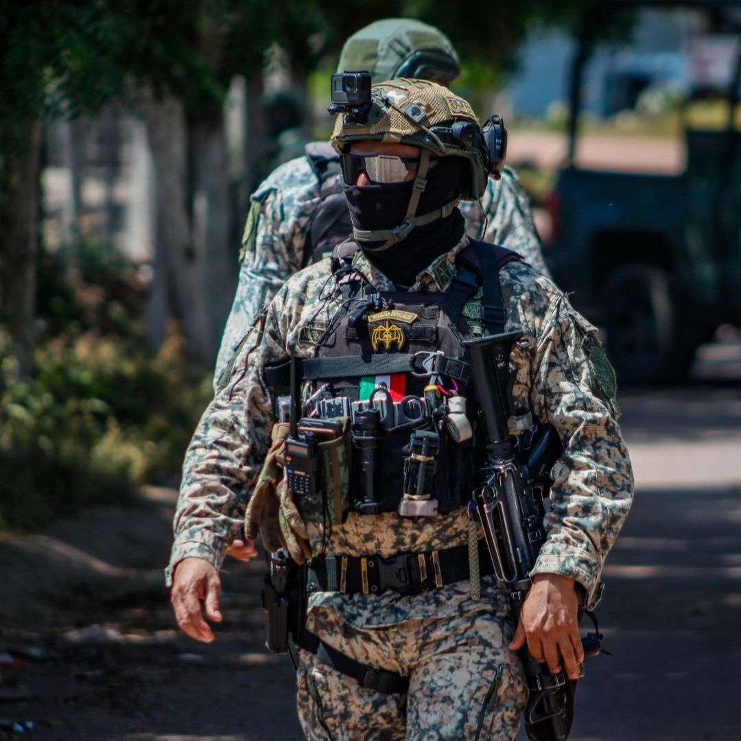 Fuerzas armadas durante tareas de vigilancia en Sinaloa