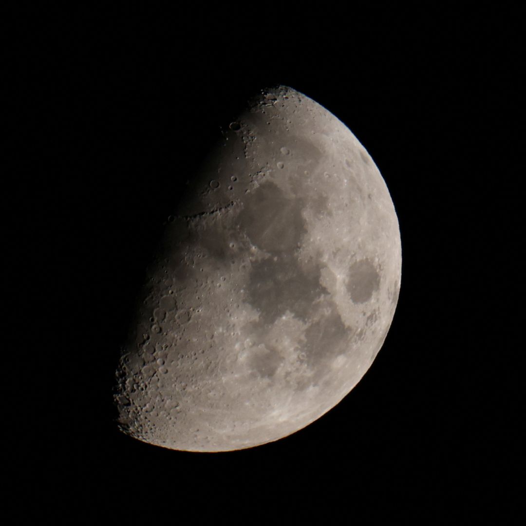 Imagen de la Luna.
