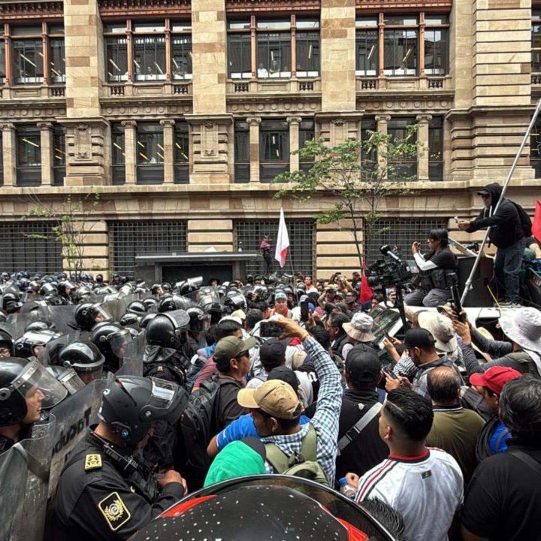 Impiden avance de CNTE al Zócalo CDMX el 25 de mayo de 2026