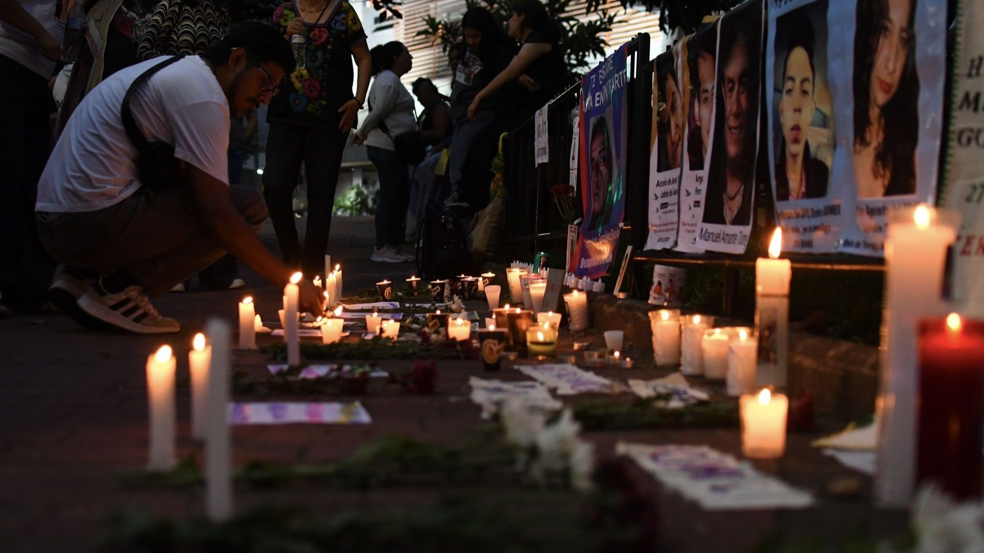 La Marcha de Antorchas en CDMX es encabezada por madres buscadoras