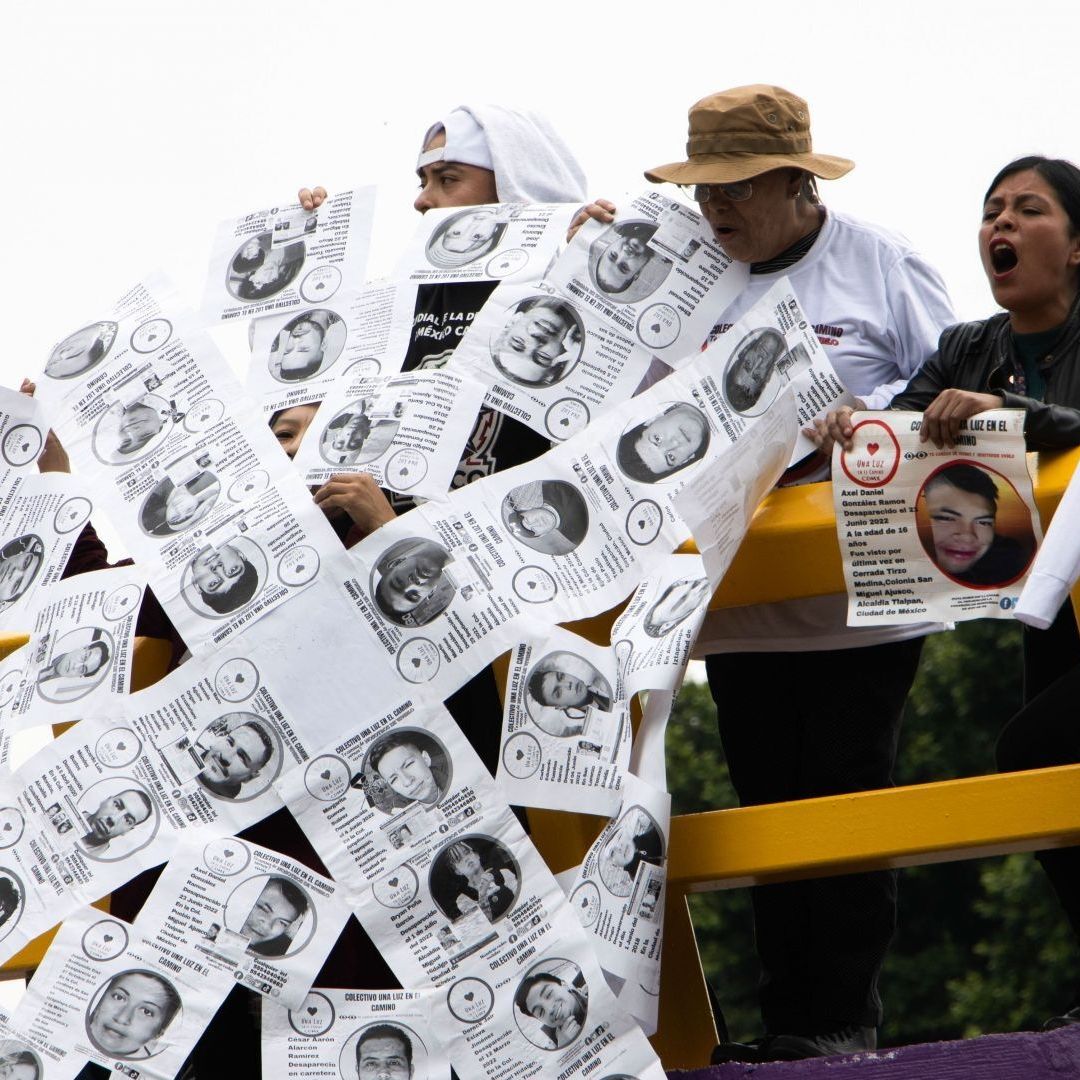 Protesta del colectivo “Hasta Encontrarles”