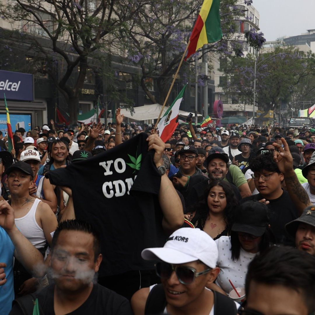 Marcha de consumidores de marihuana en la CDMX en mayo 2026. Foto: Cuartoscuro | Archivo