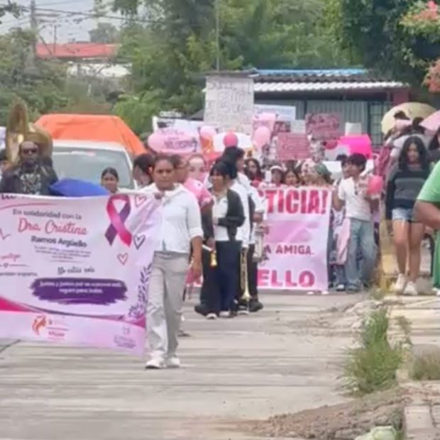 Exigen justicia en Paso del Macho por el feminicidio de la doctora Cristina Ramos