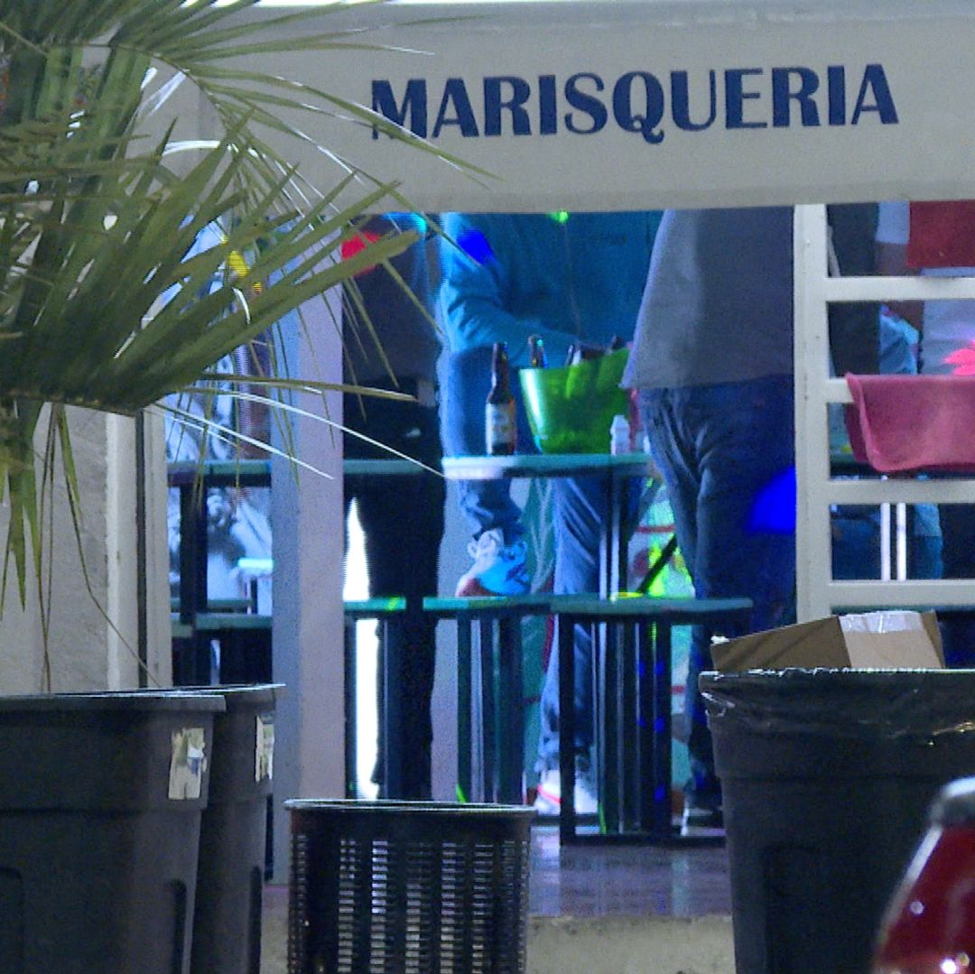 Tras Homicidio, Denuncian que un Bar Volvió a Operar Bajo la Fachada de Marisquería en Puebla.