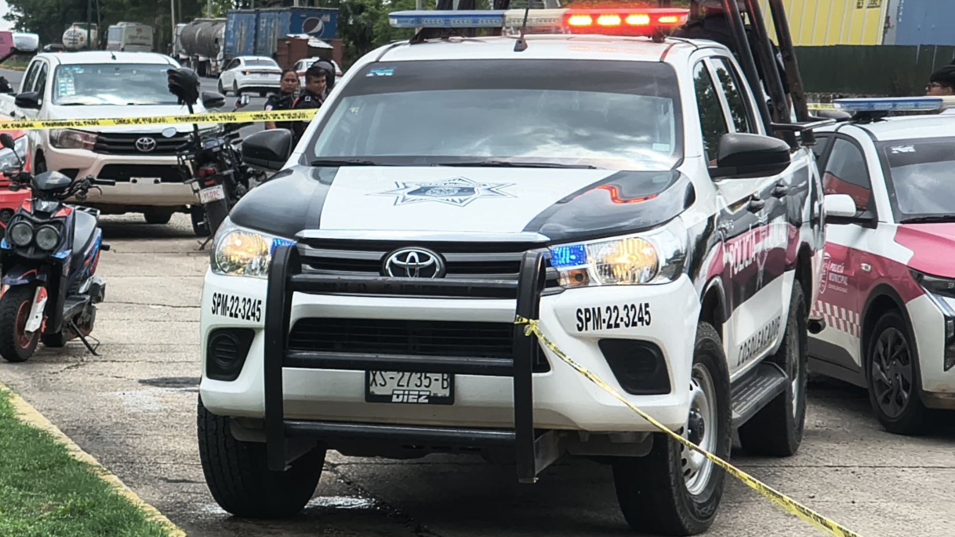 Sobre la carretera Transístmica, al sur del estado de Veracruz, un hombre fue asesinado a disparos. Los hechos ocurrieron a la altura de la colonia El Naranjito.
