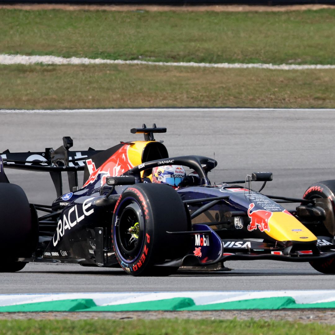 Max Vertappen consiguió su primera 'pole position' de la temporada